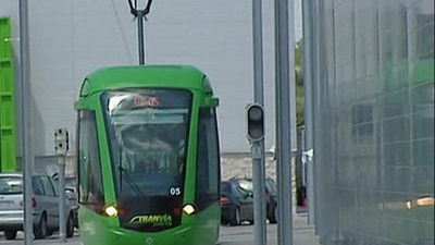 La fiscal pide imputar a los concejales socialistas de Parla por el sobrecoste del tranvía