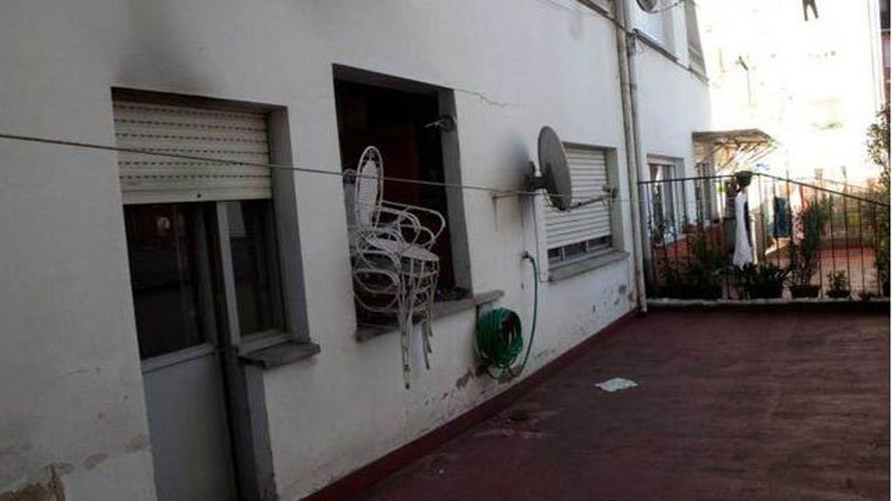 Hallan a tres niños desnutridos y abandonados  en una vivienda en Oviedo