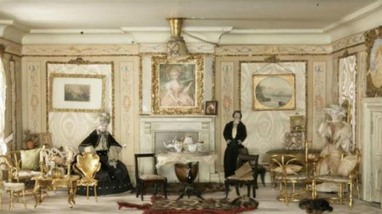 Una muestra de casas de muñecas revive la historia de los hogares ingleses