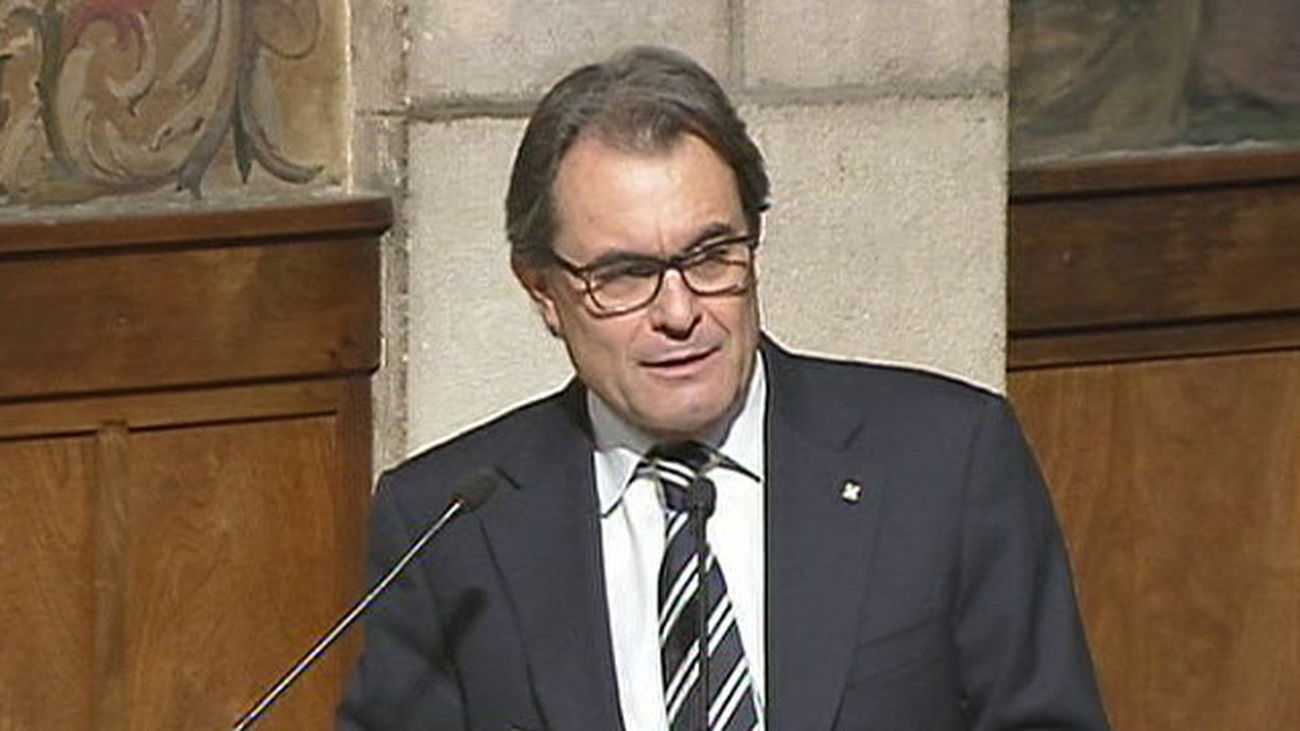 El Tribunal de Justicia de Cataluña acuerda investigar a Mas por desobediencia