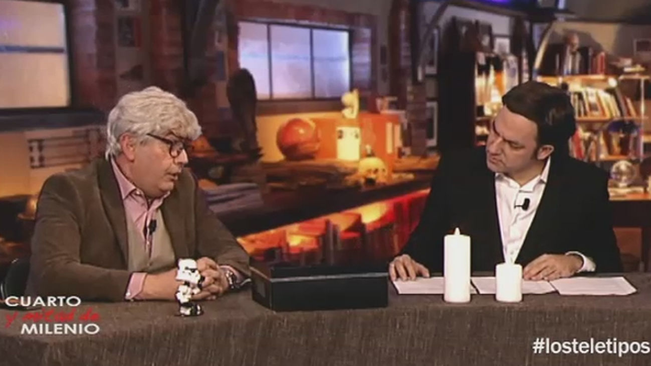 En la Nave del Misterio se preguntan cómo puede caber por una chimenea Papá Noel sin ensuciarse la ropa