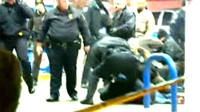 Un policía mata a un joven negro en una localidad cercana a Ferguson