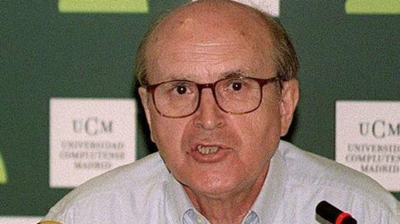 Muere a los 82 años en Madrid el dibujante y viñetista Máximo