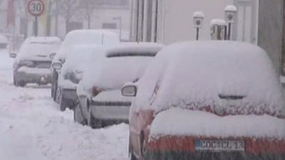 Temporal de nieve y hielo azota el norte de Europa