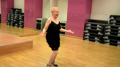 ¡Fuera las mallas!, todos a bailar