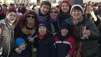 Doce uvas al sol en el día previo a la Nochevieja