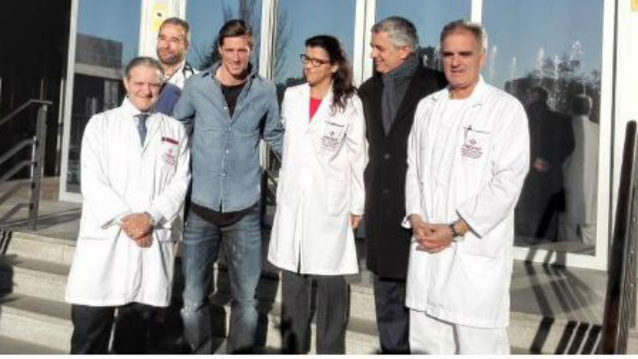 Fernando Torres pasa el reconocimiento médico