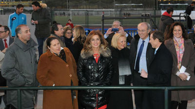 Botella agradece las actividades de integración social del Real Madrid en 'El Gallinero'