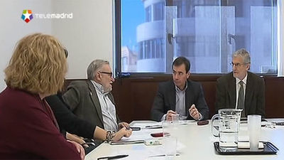 Gómez impulsará una ley para ordenar la sanidad y acabar con su politización