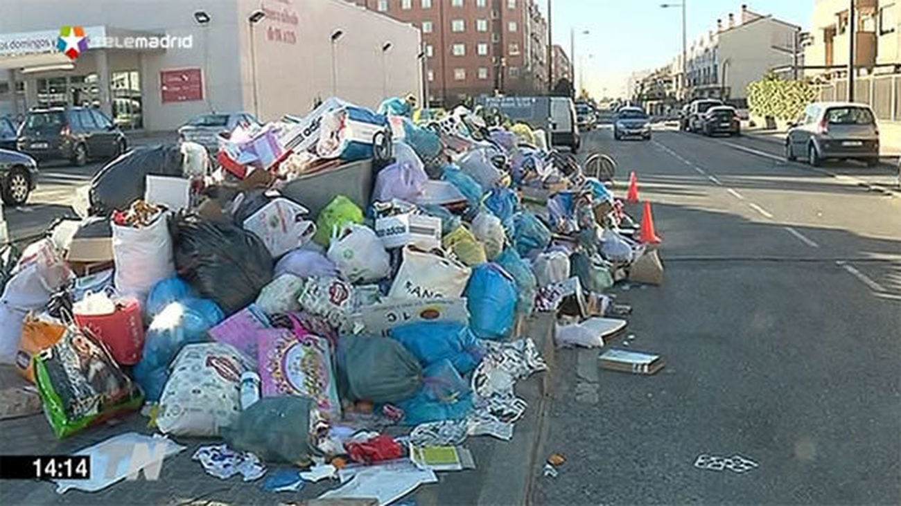 La oposición en Parla se encierra hasta que finalice la huelga de basuras