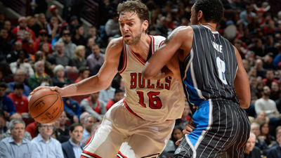 Pau Gasol vuelve a lucirse sin recompensa ante Orlando
