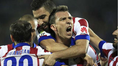 Simeone prueba con Mandzukic en el ataque para Córdoba