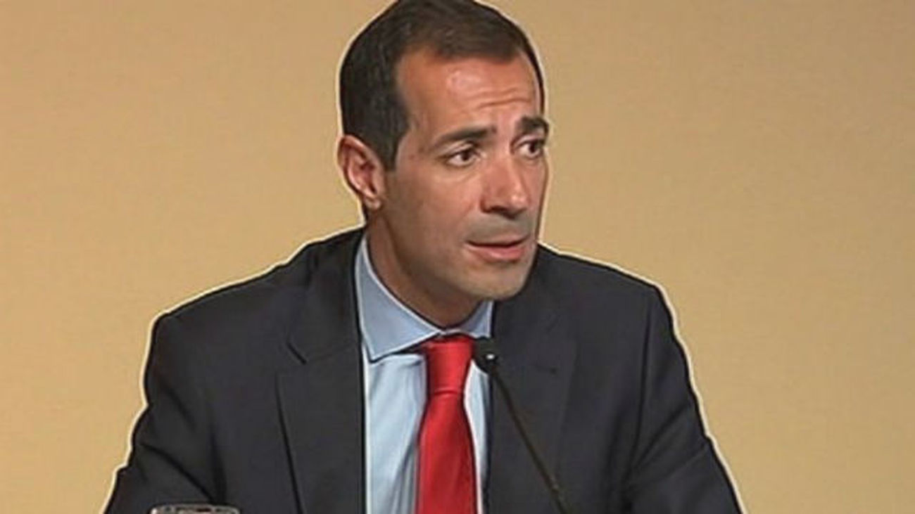 Victoria se desentiende de la compra de Emissao y destaca que ni viajó a América