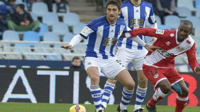 Rayo y Real Sociedad libran en Vallecas un duelo clave por salir de abajo