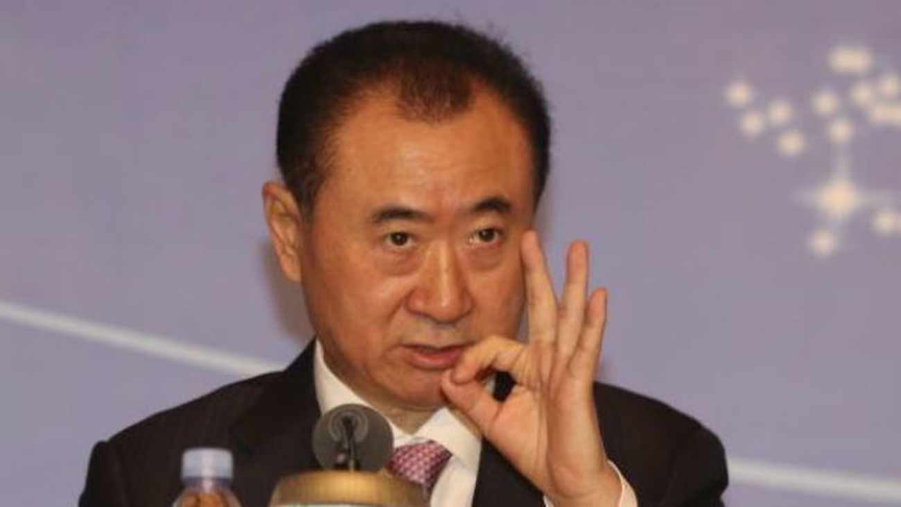Wang Jianlin promete invertir 3.000 millones en la zona de Campamento