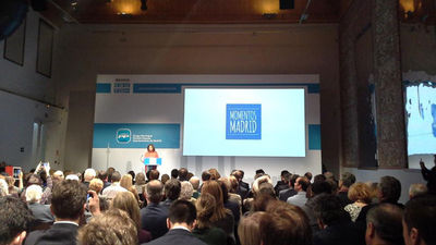 Botella avisa contra los "experimentos" que se sirven del descrédito político