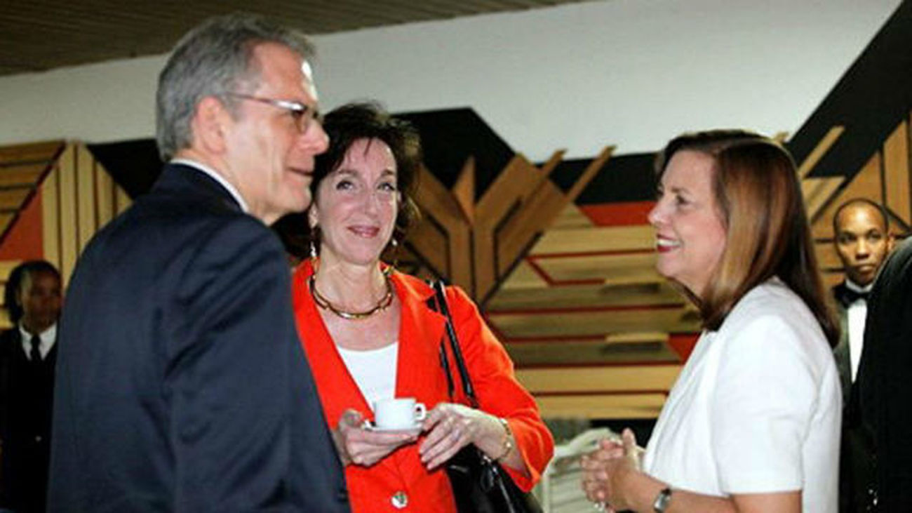 Josefina Vidal  y Roberta Jacobson