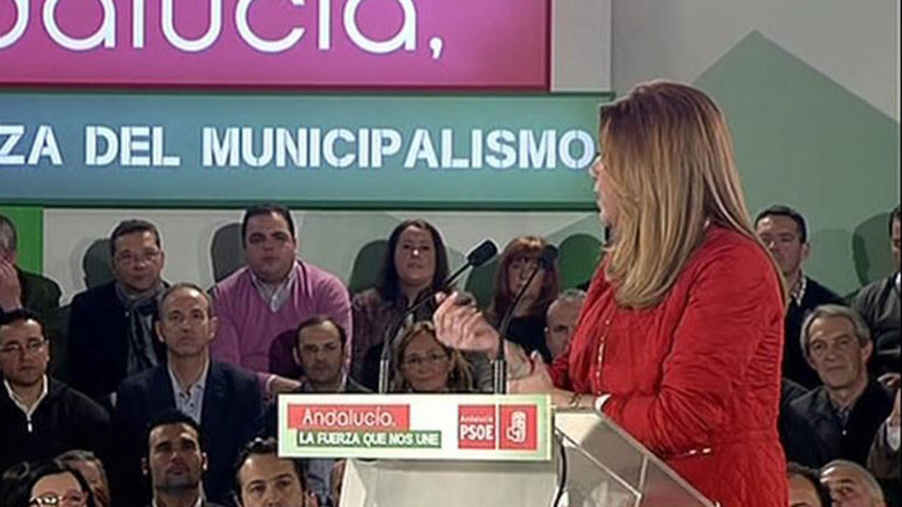Díaz acusa a Rajoy de "venir a Andalucía a hacer turismo"