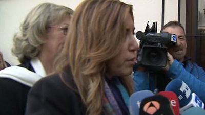 Díaz asegura que solo pactará con la gente "ni con el PP, ni con Podemos"