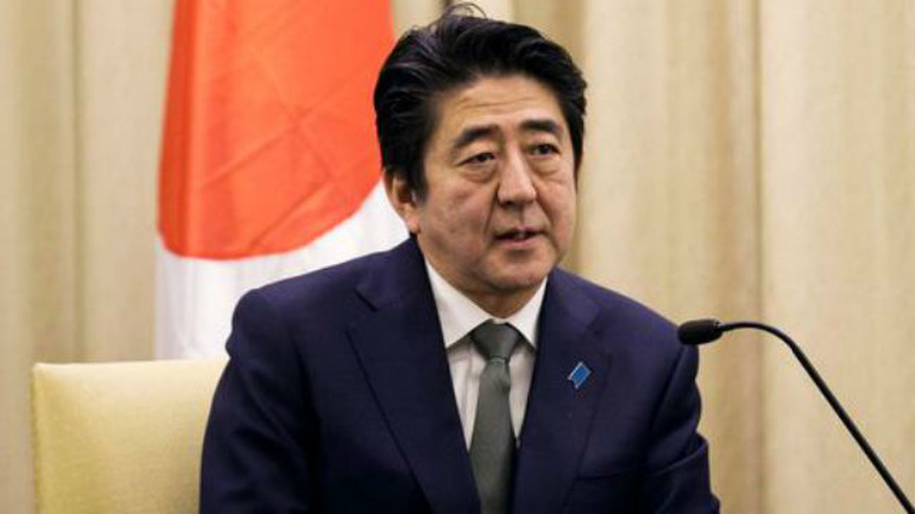 Trump reafirma a Abe el "compromiso" de EEUU con la seguridad de Japón