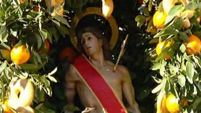 La 'Tirada de Naranjas' y 'las Caridades' vuelven por las fiestas de San Sebastián