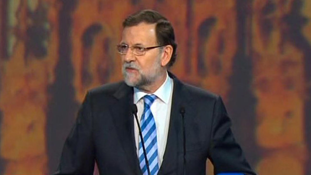 Rajoy dice que no está dispuesto a que la corrupción oculte la gestión de PP
