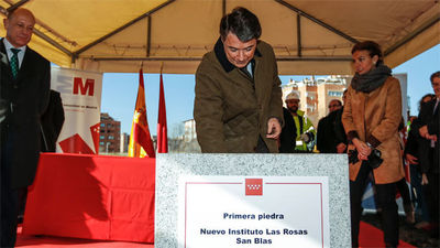 Madrid convocará este año 660 plazas de profesores de Primaria y Secundaria