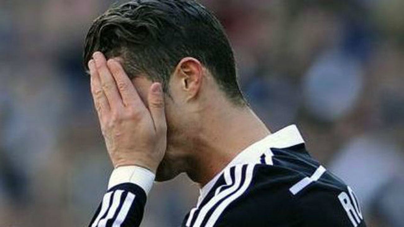 Cristiano, dos partidos de sanción por su expulsión en Córdoba