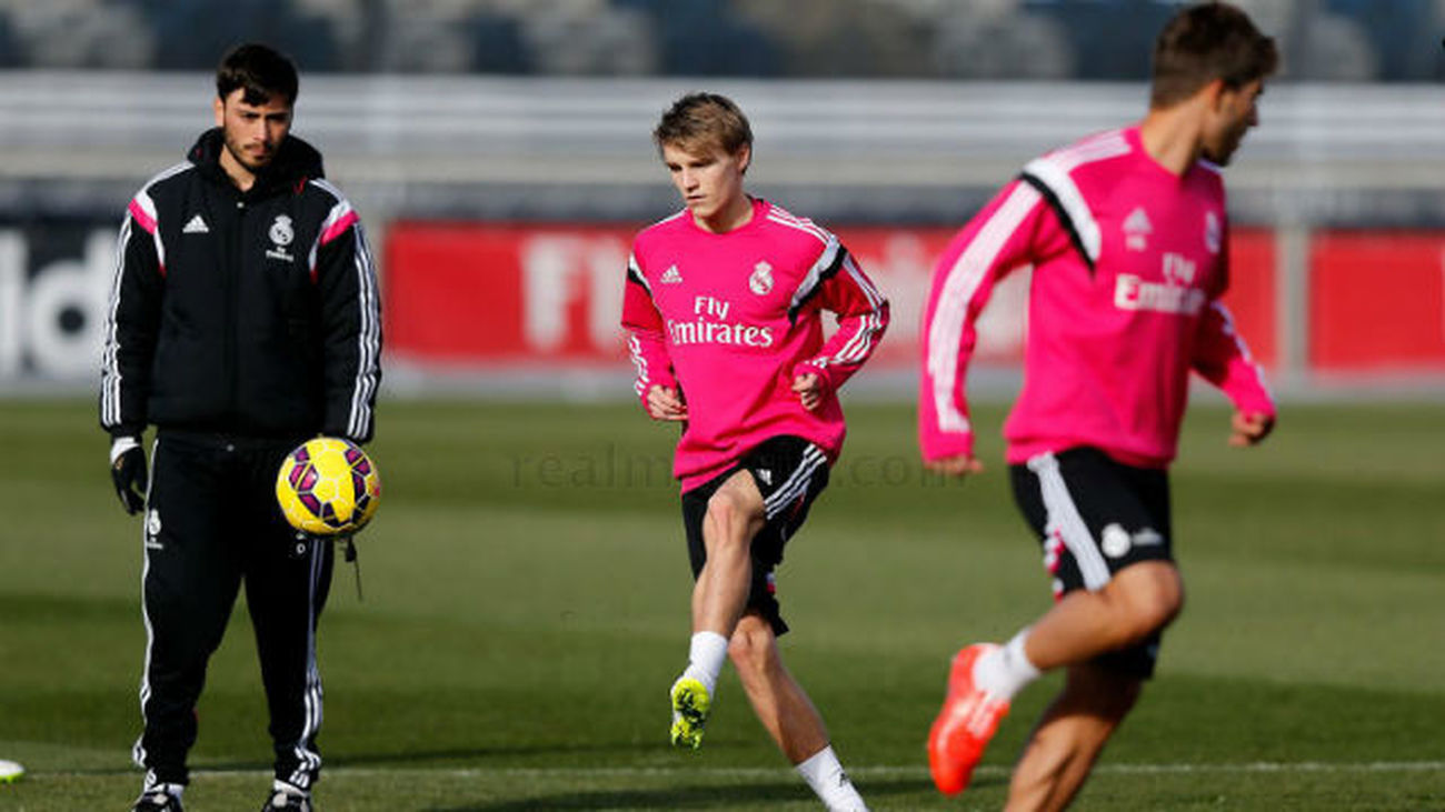 Odegaard se estrena con el primer equipo
