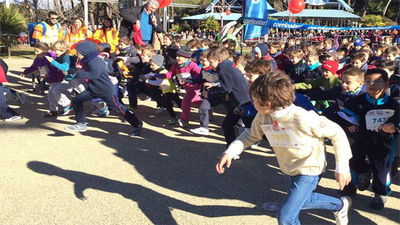 Alrededor de 5.000 personas corren en Madrid a favor de la educación