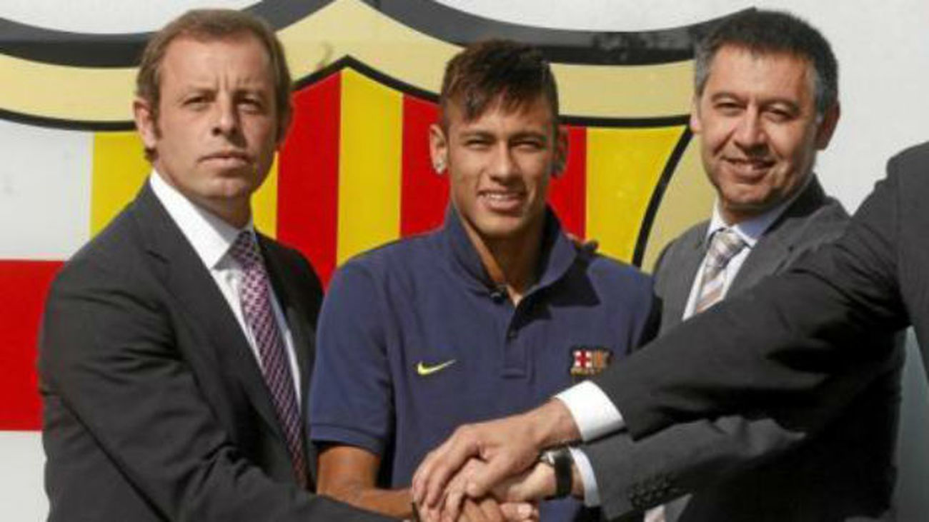 El juez envía a juicio a Neymar, Bartomeu, Rosell y el Barça por su fichaje