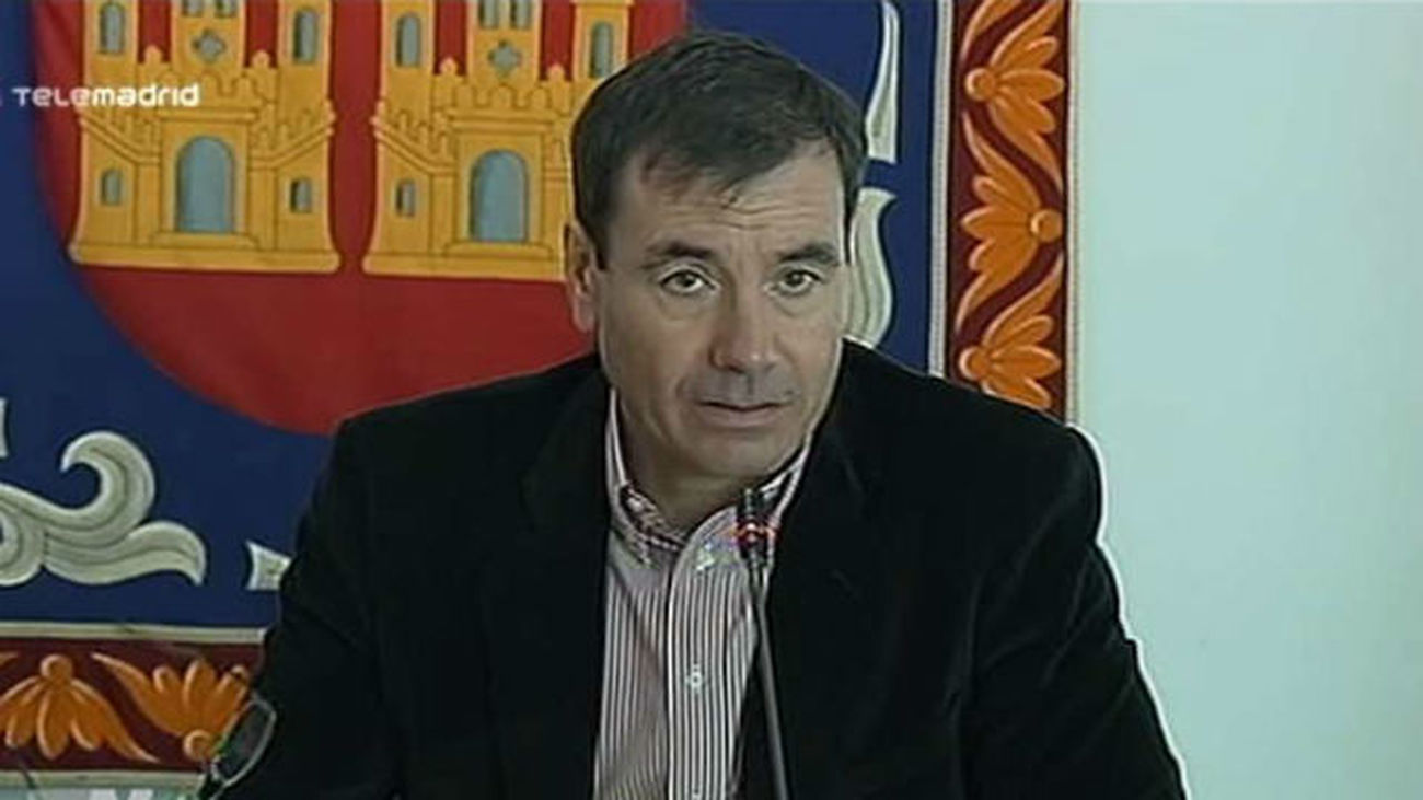 Gómez incrementará los profesores en 10.000 y rebajará los ratios de alumnos