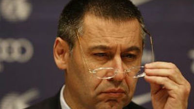 Bartoméu acusa al Real Madrid y al Gobierno de su imputación