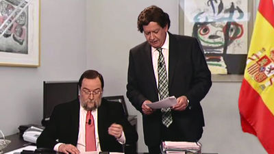 Mariano Rajoy y el vicesecretario de organización del PP, Carlos Floriano, a la gresca por culpa de Gibraltar