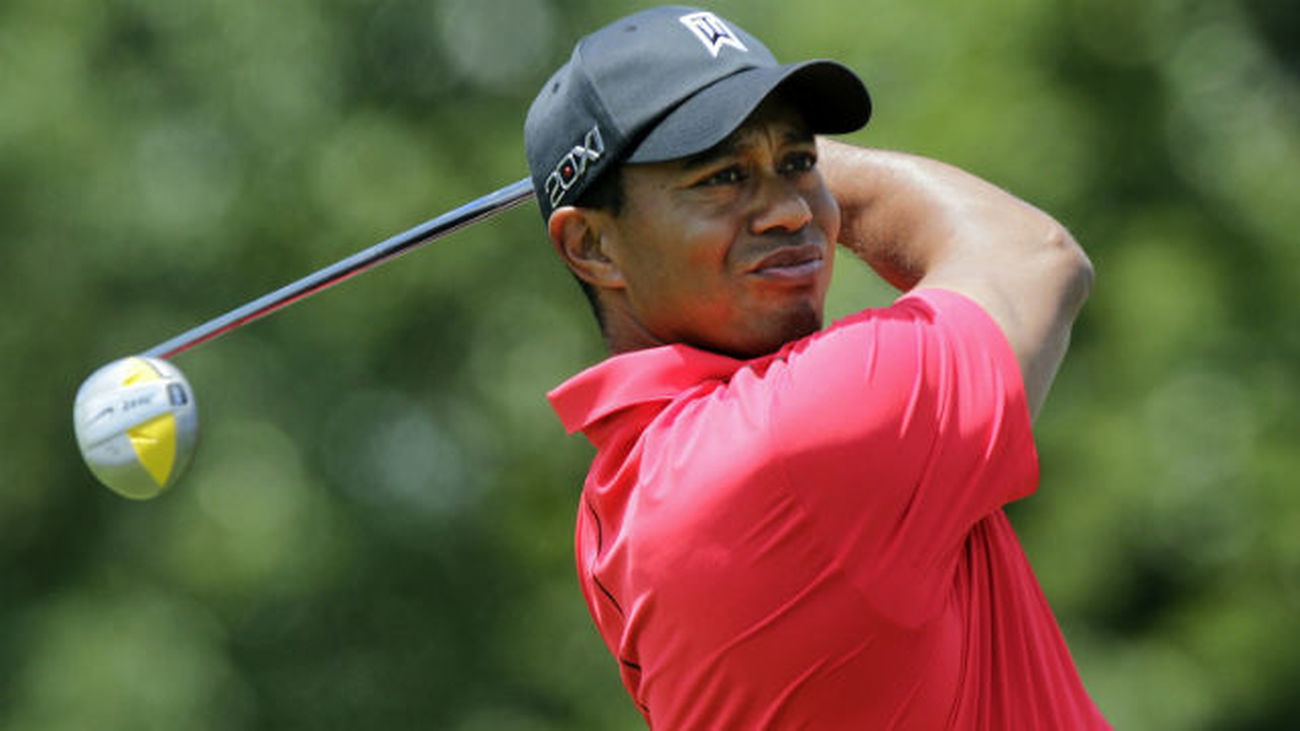 Tiger Woods vuelve a acaparar la atención en el Máster de Augusta