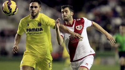 2-0. El Rayo vence al Villarreal y pone fin a su sequía en Vallecas