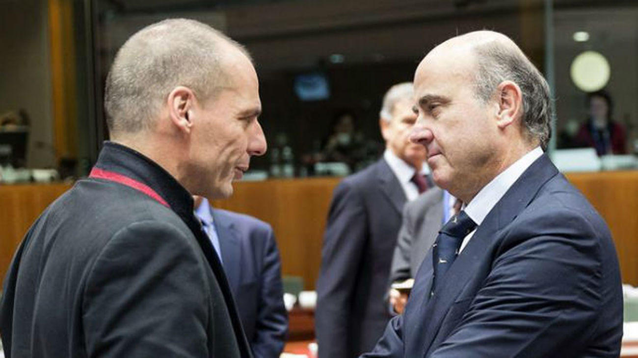 Grecia dice que no firmaran prórroga "ni con una pistola en la sien"