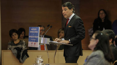 González presenta el nuevo mapa sanitario interactivo de enfermedades raras