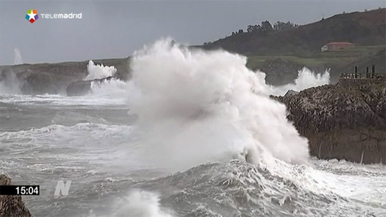 Olas en el Cantábrico