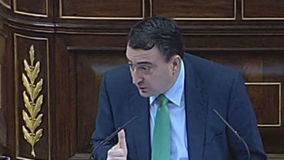 PNV a Rajoy: "Mirando a otro lado no se solucionará problema vasco y catalán"