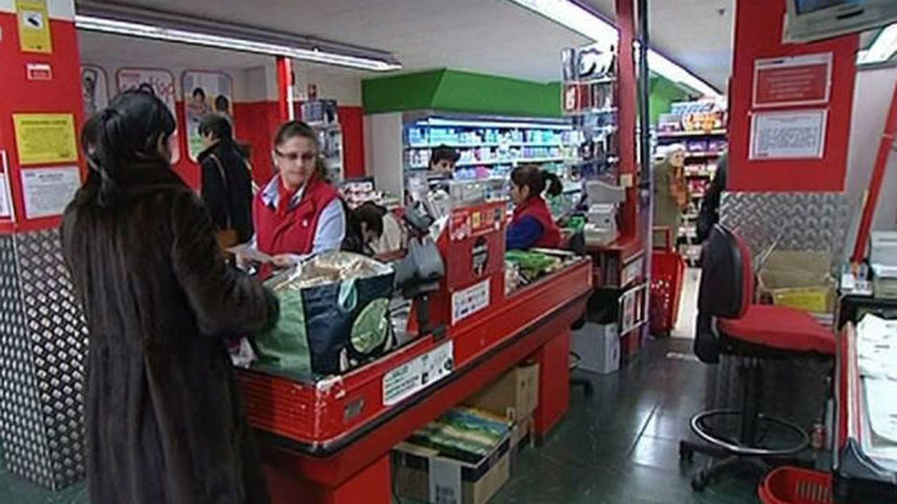 Hasta 933 euros se pueden ahorrar al año dependiendo del supermercado
