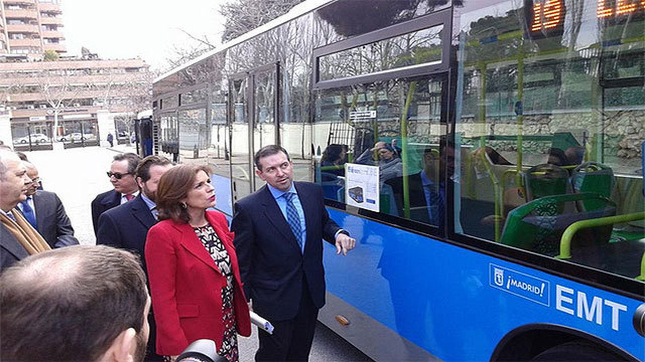 Los autobusesde la EMT, más "limpios", más fáciles y más accesibles