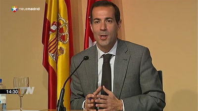 La Comunidad de Madrid insta a la Complutense a convocar hoy elecciones a rector