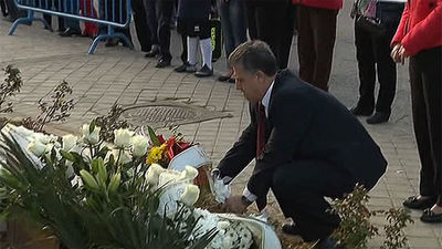 Cientos de personas recuerdan en la estación de 'El Pozo' a las víctimas del 11M
