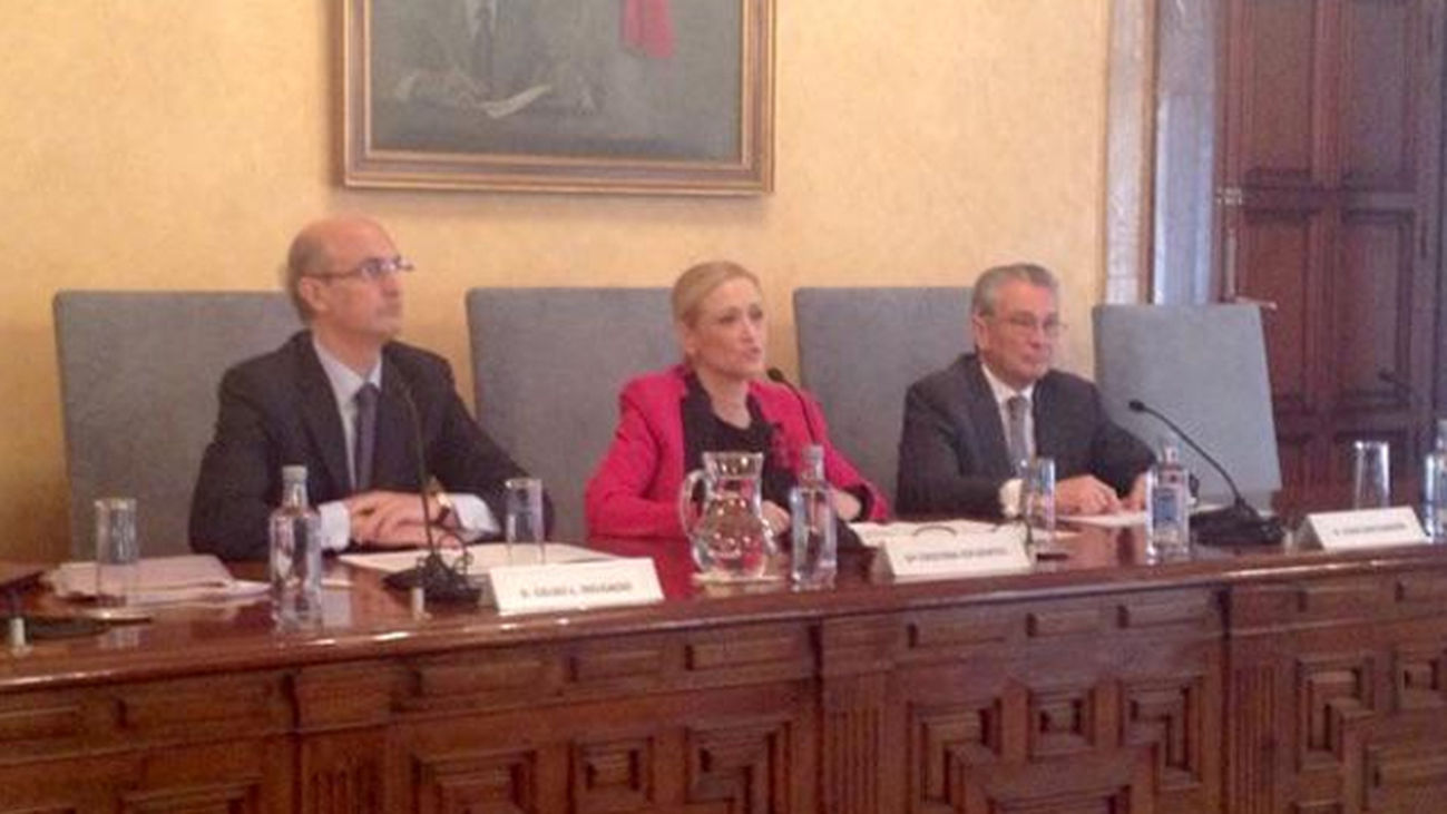 Cifuentes inaugura en Madrid una jornada sobre ingeniería y eficiencia