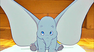 Tim Burton dirigirá una película de acción real de Dumbo para Disney