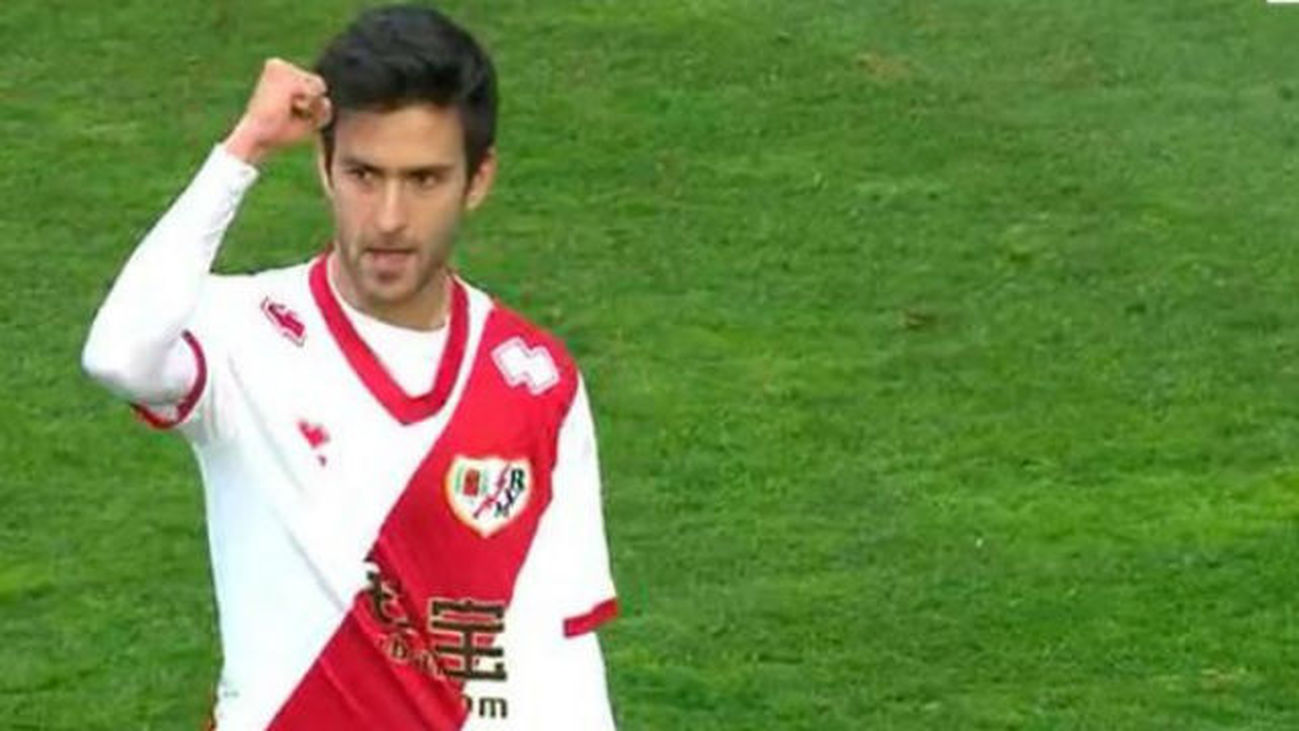 Alberto Bueno, en el punto de mira del Oporto