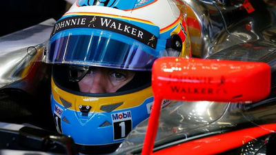 Fernando Alonso vuelve al volante