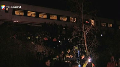 Evacuados 56 pasajeros tras descarrilar el tren Sevilla-Almería