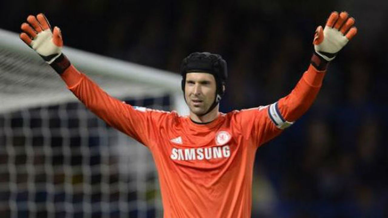 Cech se ofrece al Real Madrid
